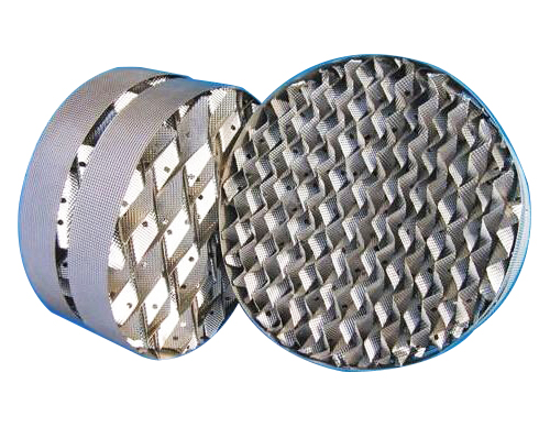 <b>我廠(chǎng)在上?；ぱ芯吭褐笇?，專(zhuān)業(yè)生產(chǎn)新型高效波紋規整填料及散堆填料，可采用不銹鋼、銅 、鋁、純鈦、鉬五鈦、等材質(zhì)制作。在香料、農藥、精細化工、石油化工等領(lǐng)域得到廣泛</b>